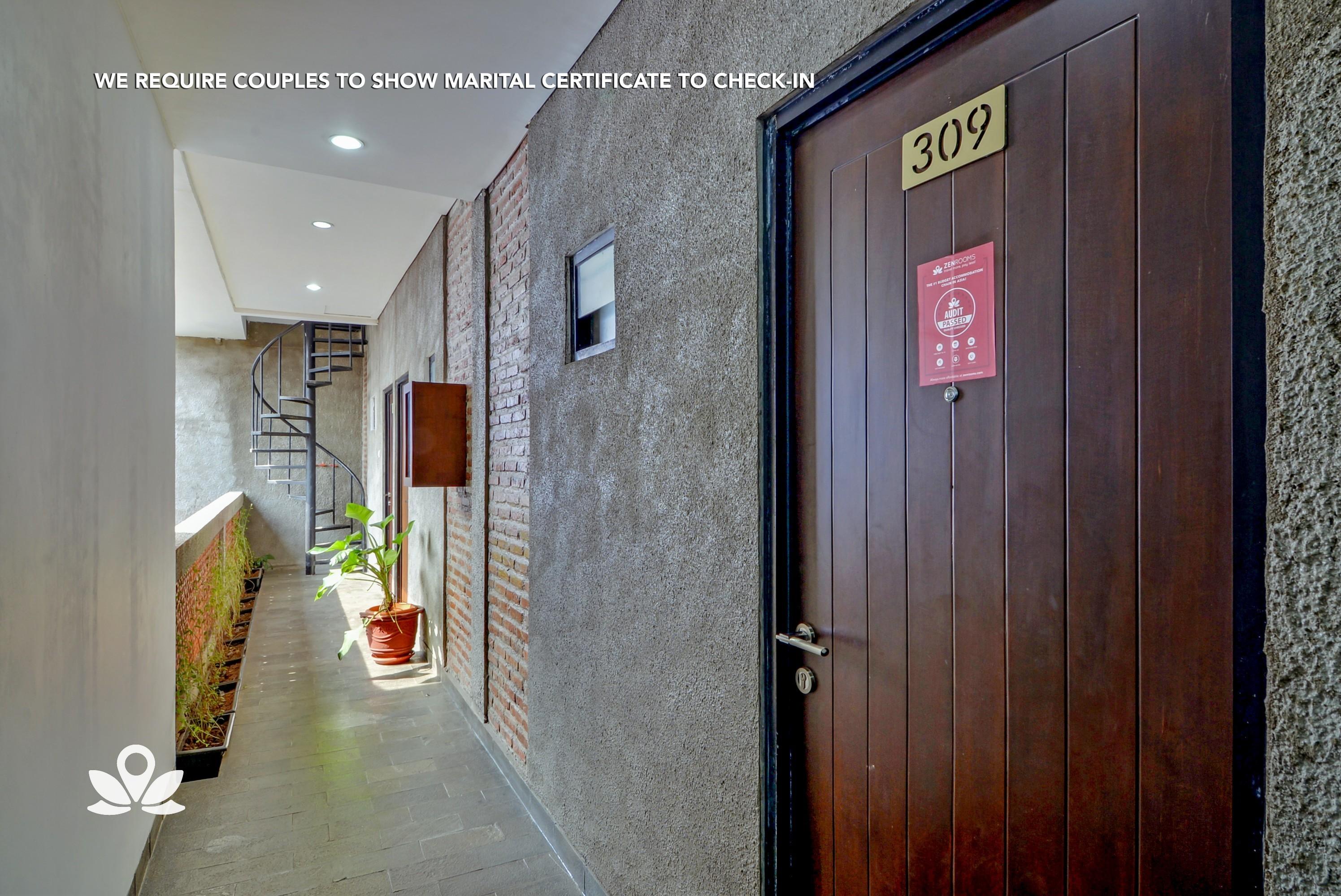 Legacy Residence Syariah Jakarta Luaran gambar